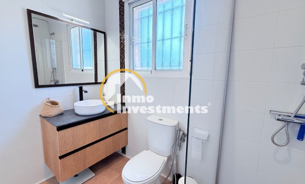 Resale - Villa - CATRAL - Catral