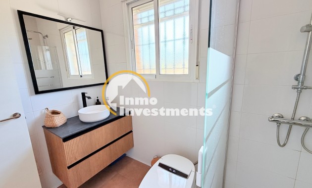 Resale - Villa - CATRAL - Catral