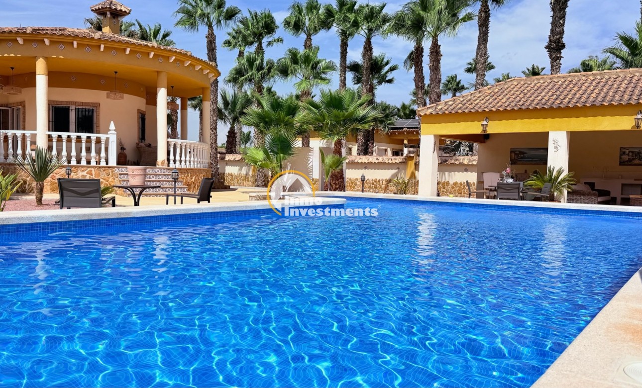 Resale - Villa - CATRAL - Catral