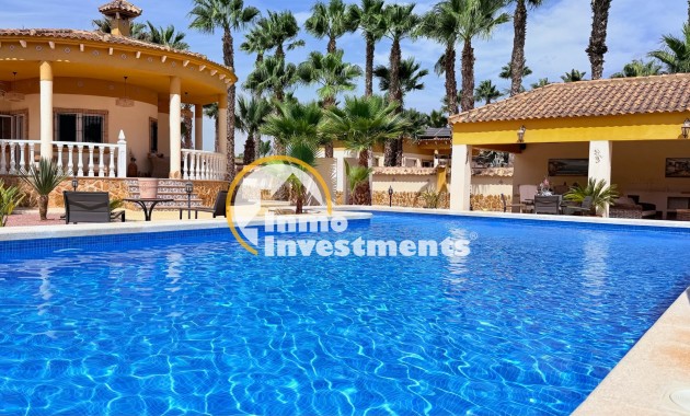 Resale - Villa - CATRAL - Catral
