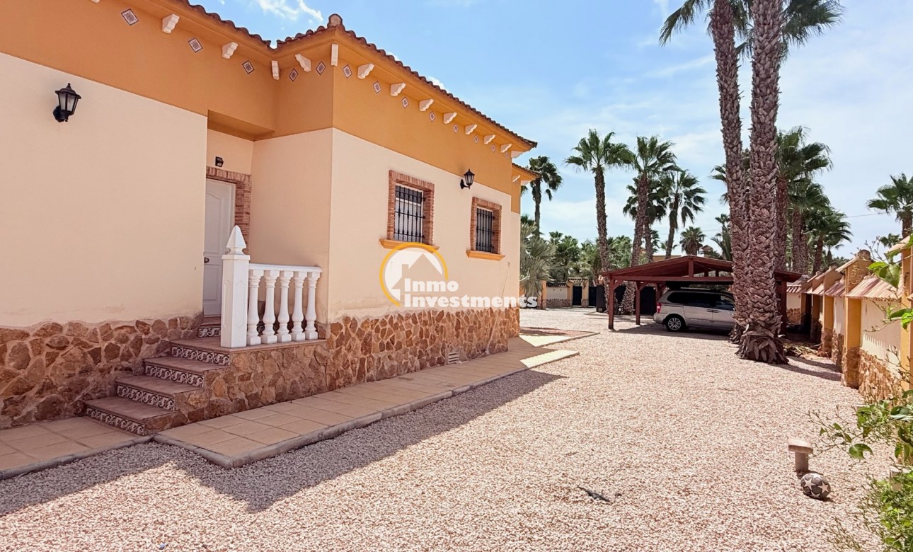 Resale - Villa - CATRAL - Catral