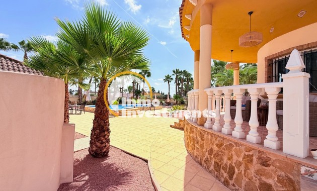 Resale - Villa - CATRAL - Catral