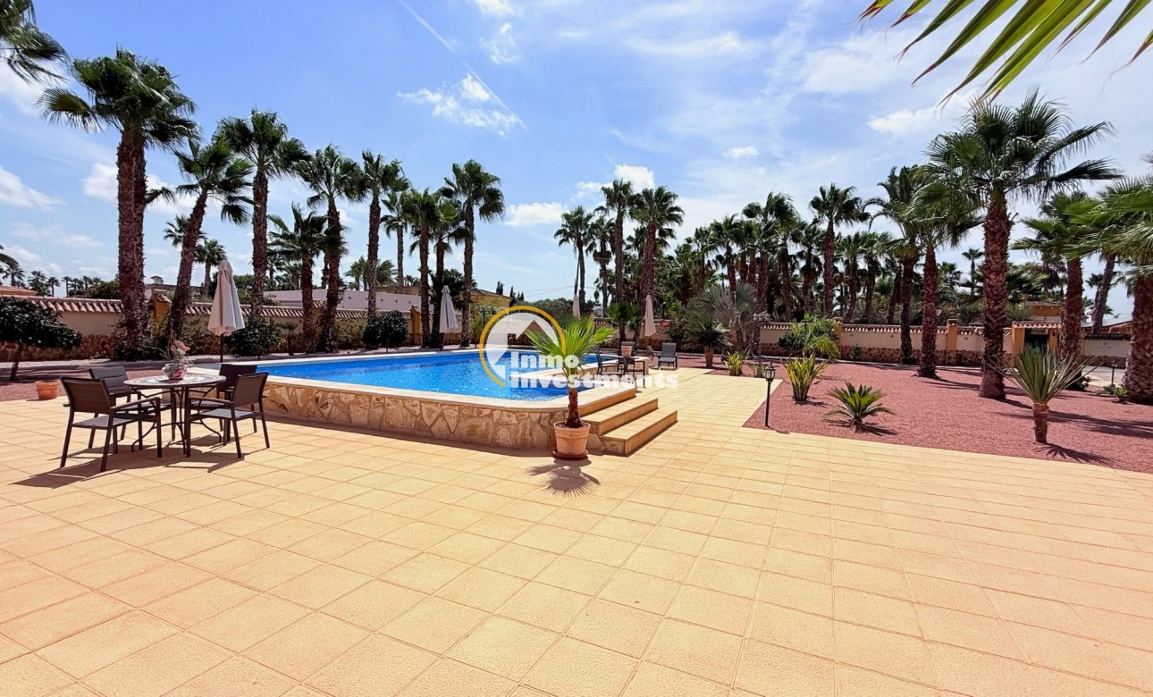 Resale - Villa - CATRAL - Catral