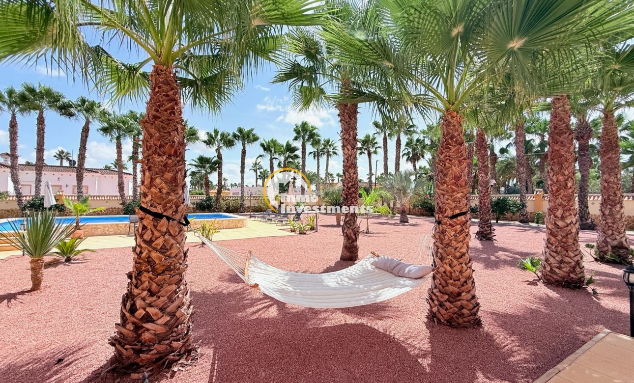 Resale - Villa - CATRAL - Catral