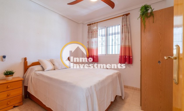 Long term rental - Apartment - Torrevieja - La Mata