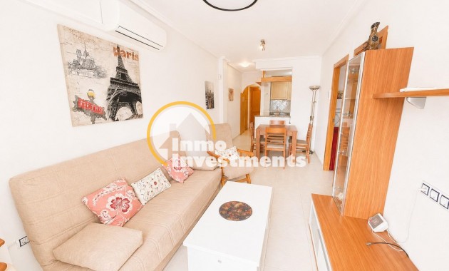 Resale - Apartment - Torrevieja - Estacion de autobuses