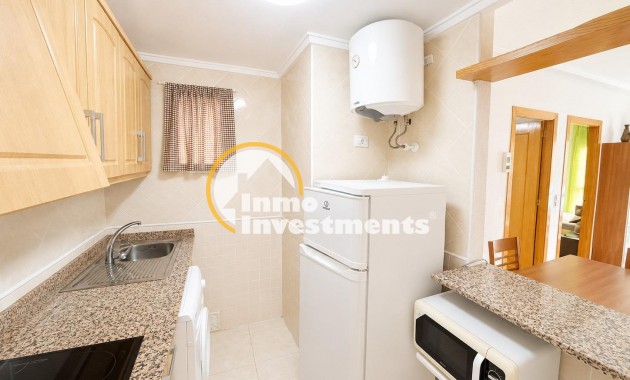 Resale - Apartment - Torrevieja - Estacion de autobuses