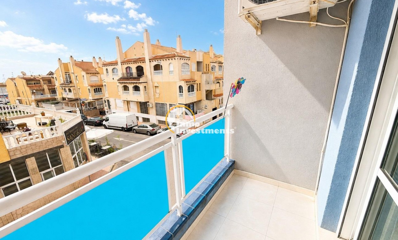 Resale - Apartment - Torrevieja - Estacion de autobuses