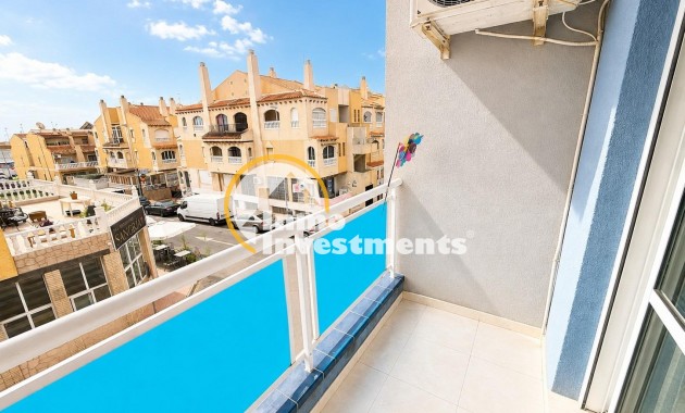 Resale - Apartment - Torrevieja - Estacion de autobuses