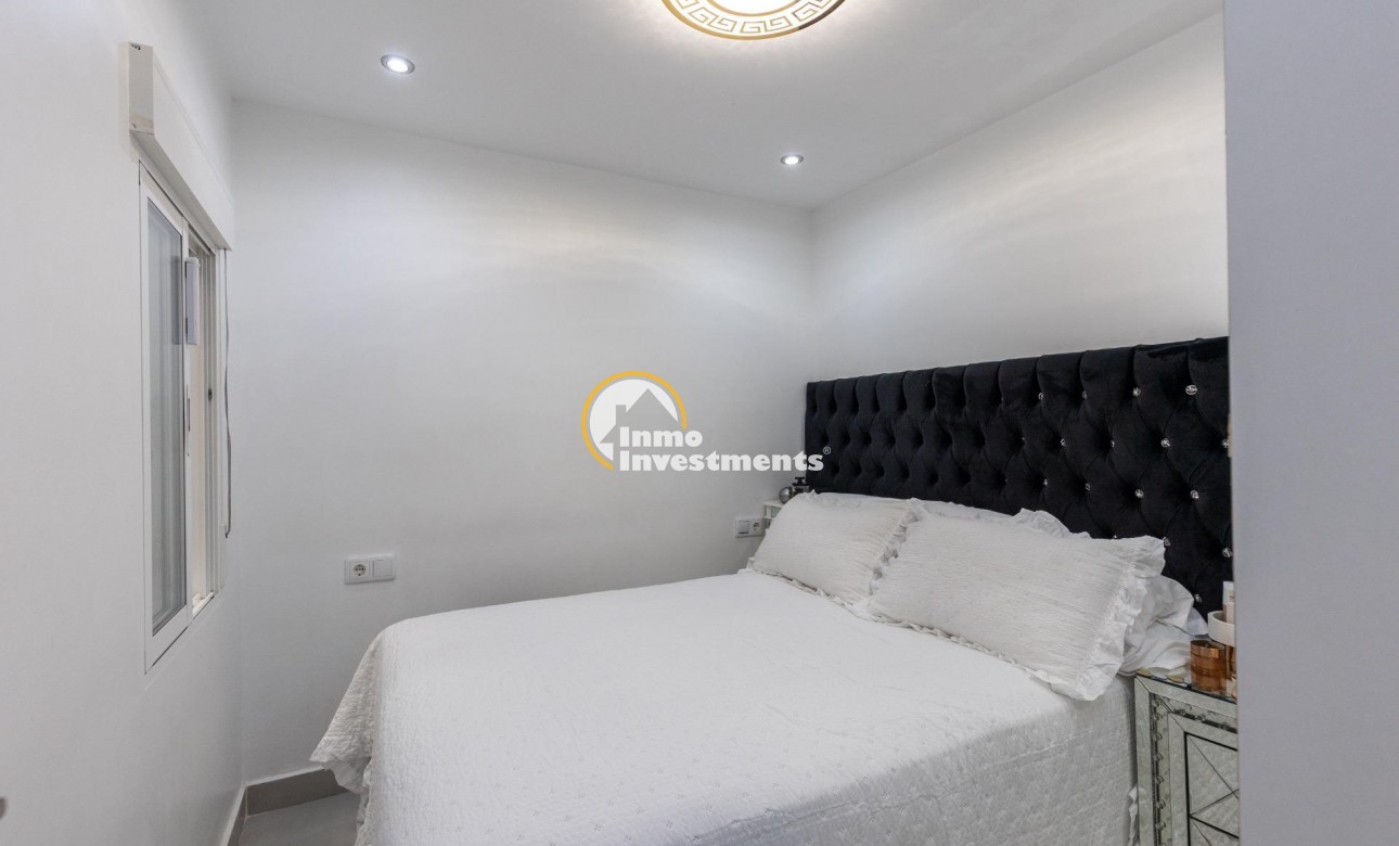Till salu - Bungalow - Torrevieja - Torretas