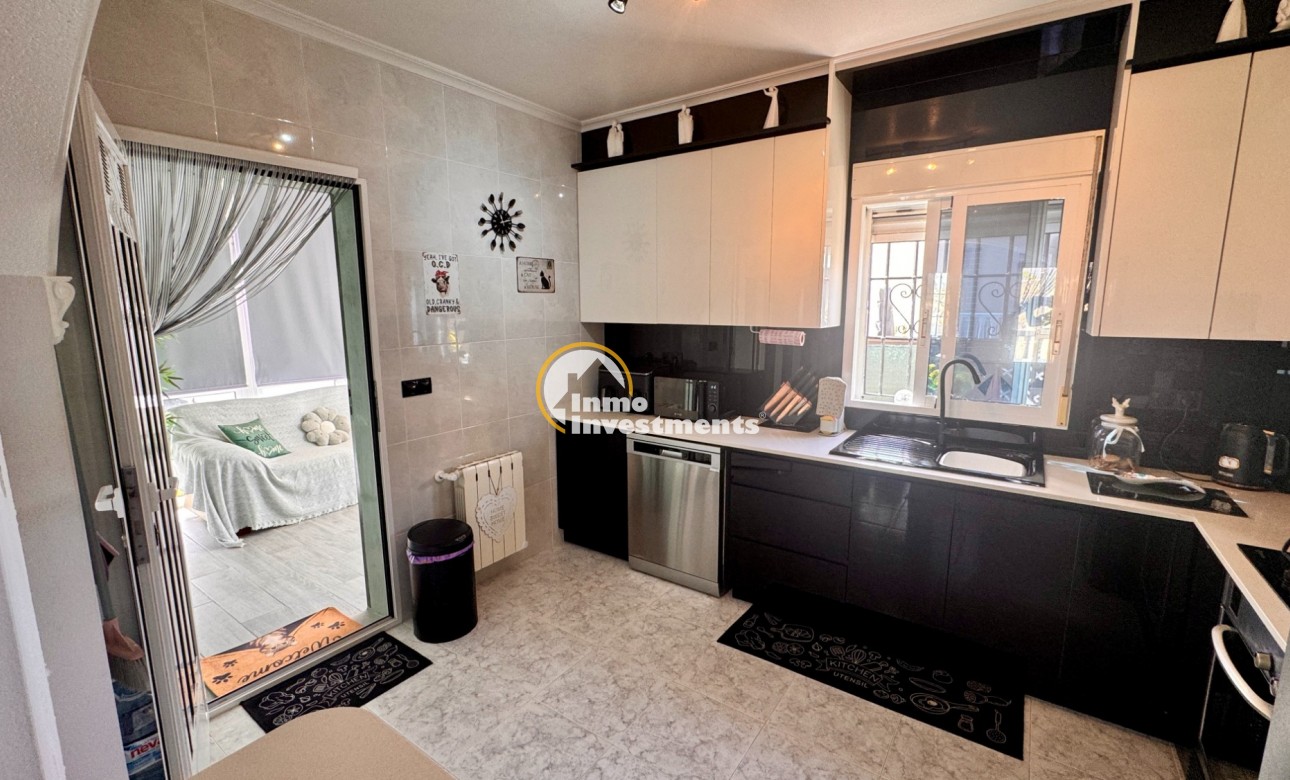Resale - Villa - Bigastro