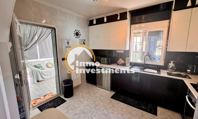 Resale - Villa - Bigastro