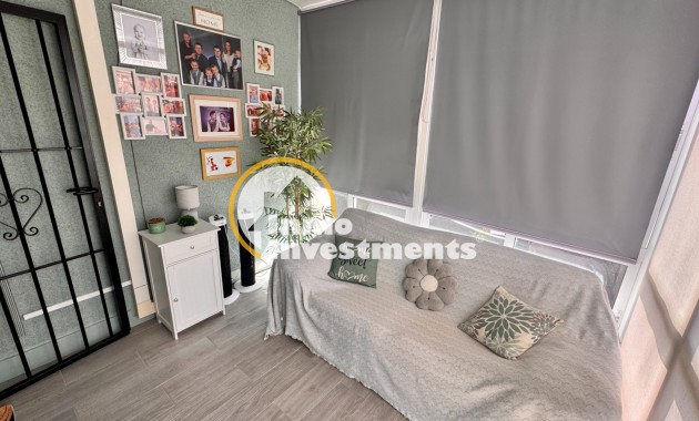 Resale - Villa - Bigastro