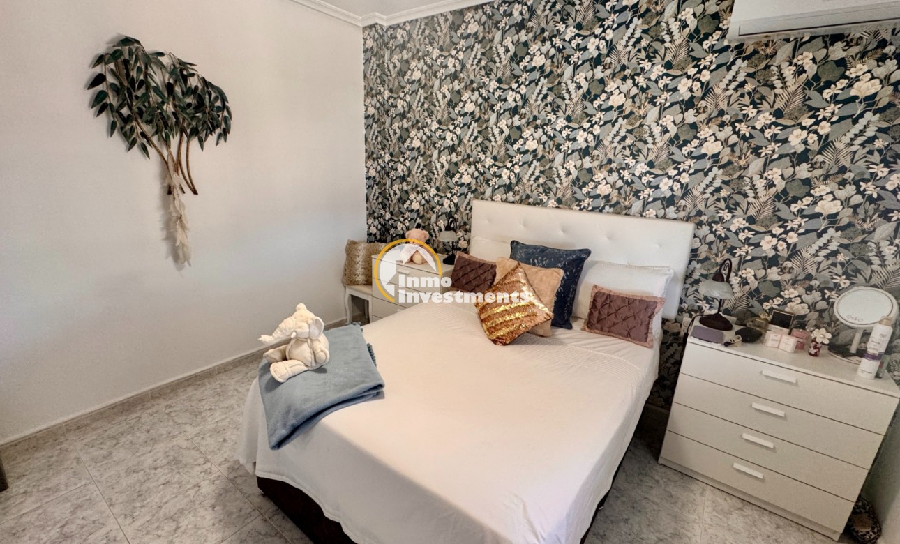Resale - Villa - Bigastro