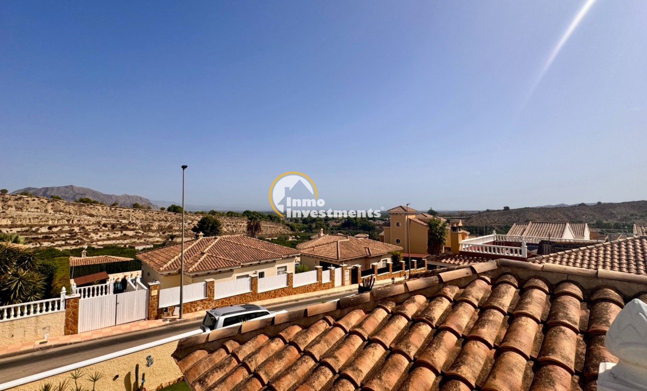 Resale - Villa - Bigastro