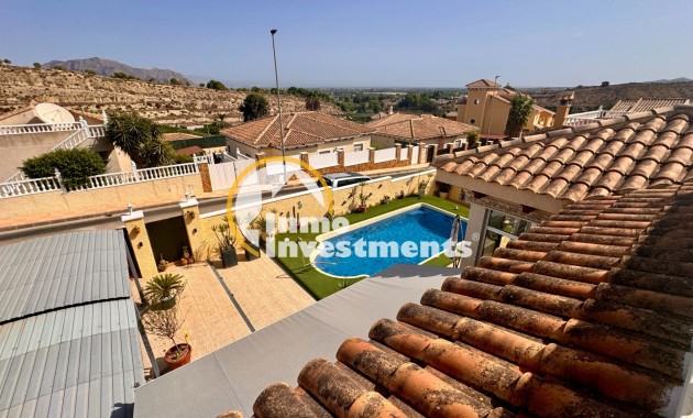 Resale - Villa - Bigastro