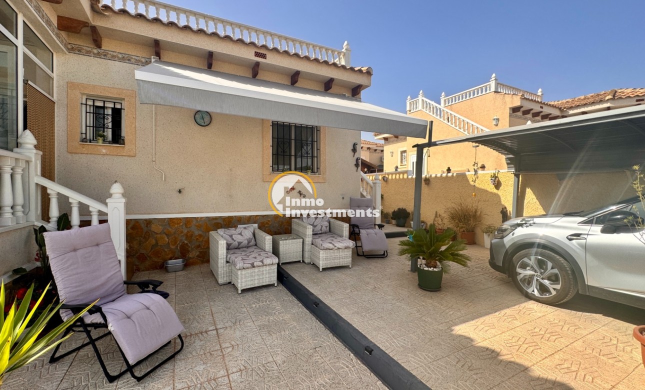 Resale - Villa - Bigastro