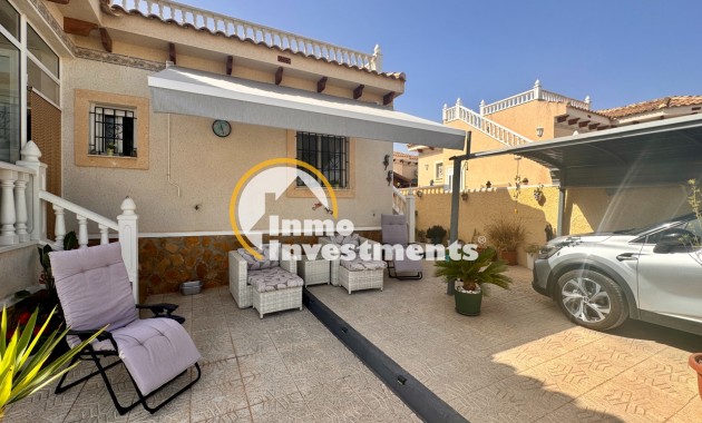 Resale - Villa - Bigastro