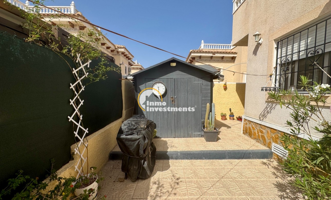 Resale - Villa - Bigastro