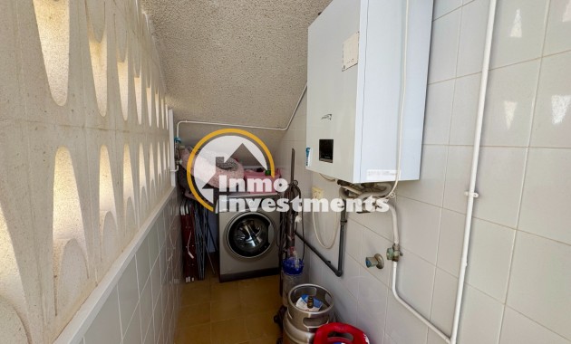 Resale - Villa - Bigastro