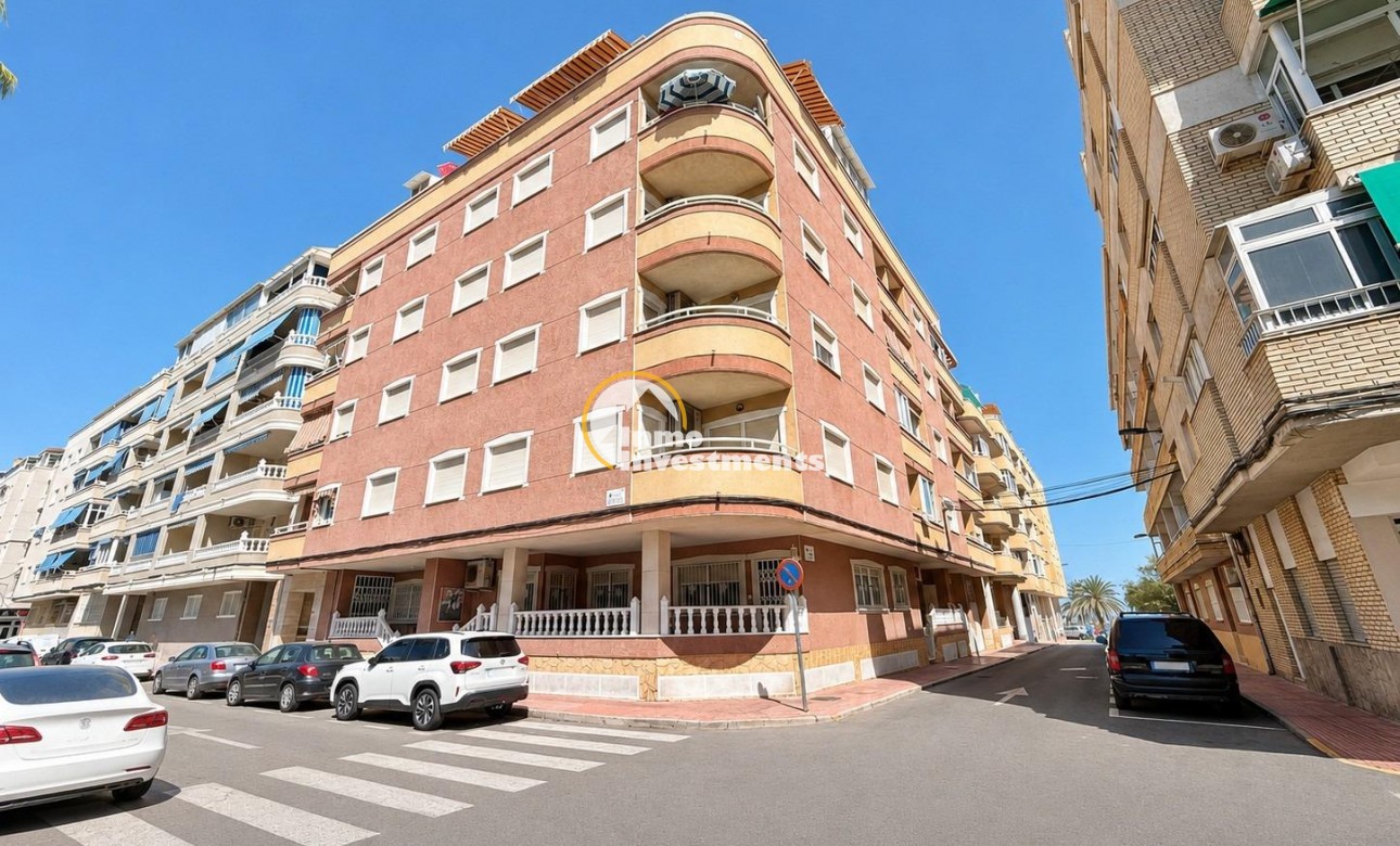 Resale - Apartment - Torrevieja - Playa del Cura