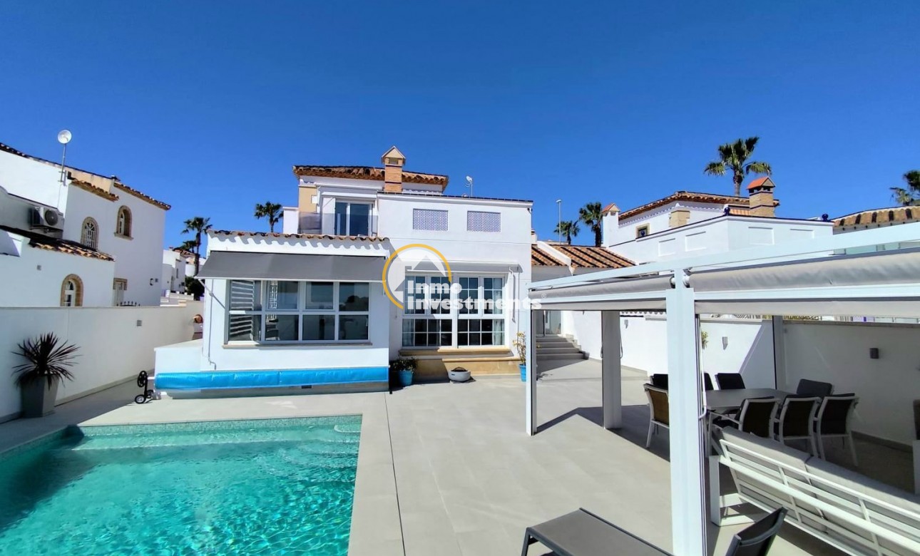Till salu - Villa - Villamartin