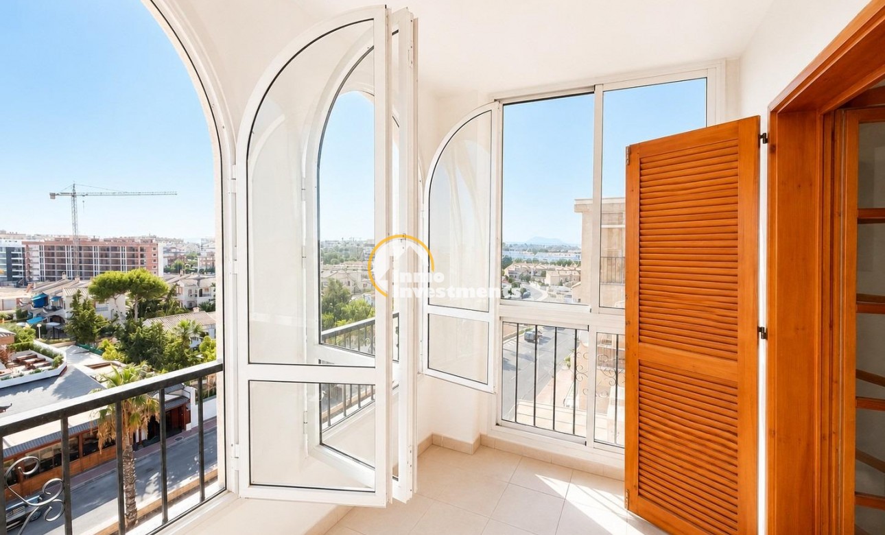 Resale - Apartment - Torrevieja - Beach