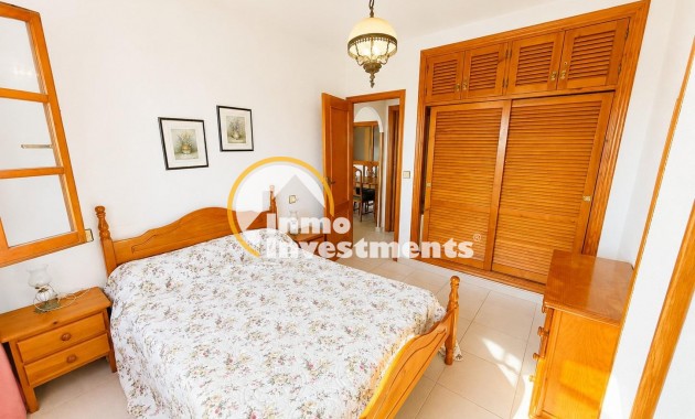 Resale - Apartment - Torrevieja - Beach