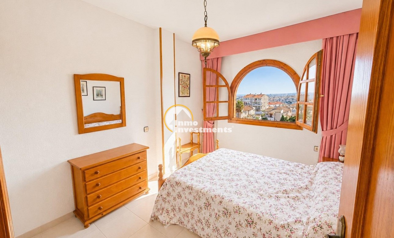 Resale - Apartment - Torrevieja - Beach