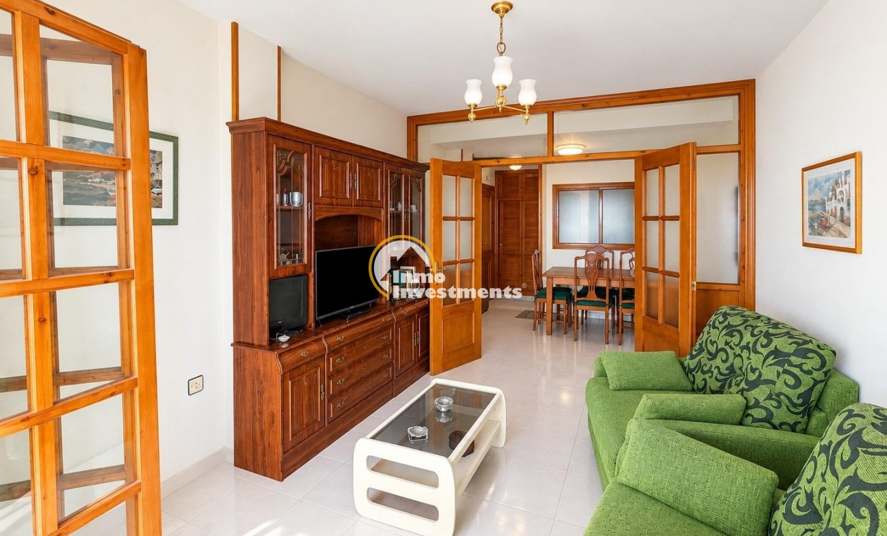 Resale - Apartment - Torrevieja - Beach