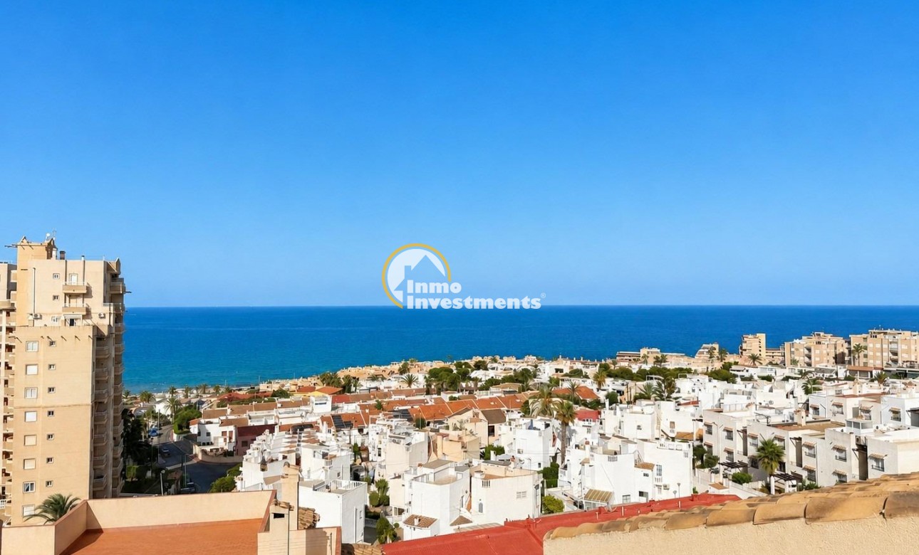 Resale - Apartment - Torrevieja - Beach