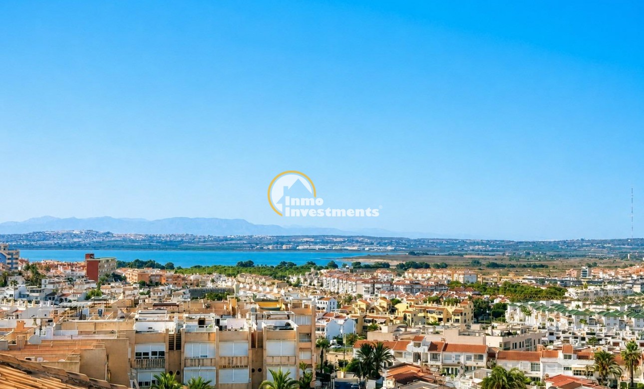 Resale - Apartment - Torrevieja - Beach