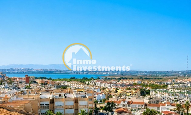 Resale - Apartment - Torrevieja - Beach