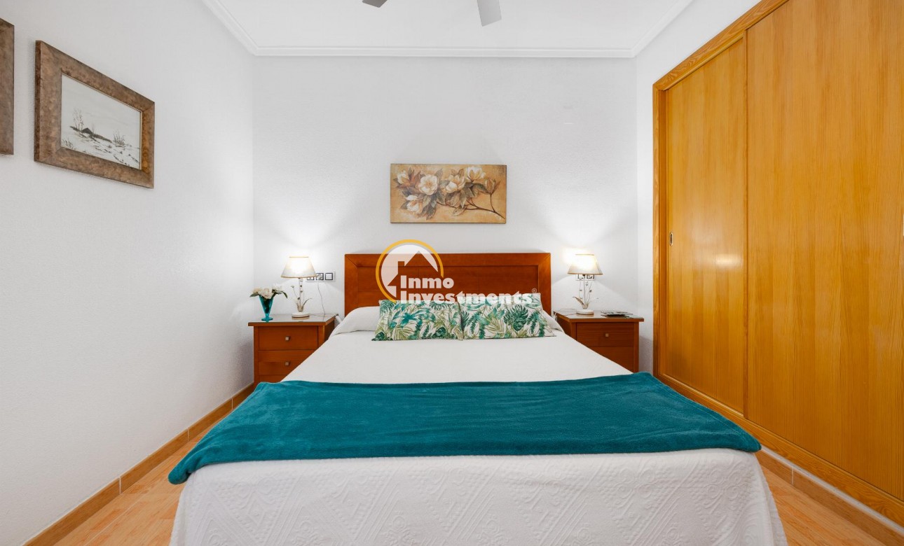 Reventa - Apartamento - Torrevieja - Playas