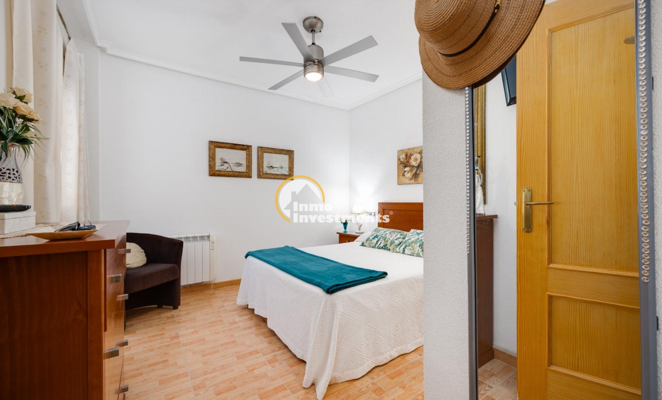 Reventa - Apartamento - Torrevieja - Playas
