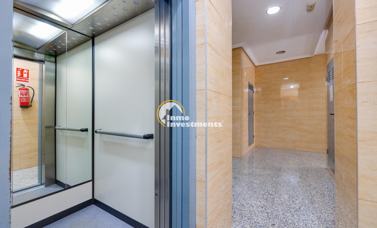 Reventa - Apartamento - Torrevieja - Playas