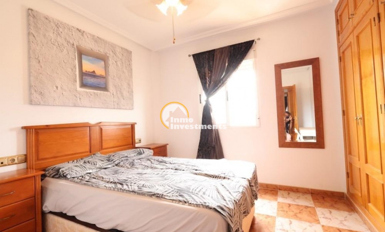 Resale - Apartment - La Zenia - Playa Golf