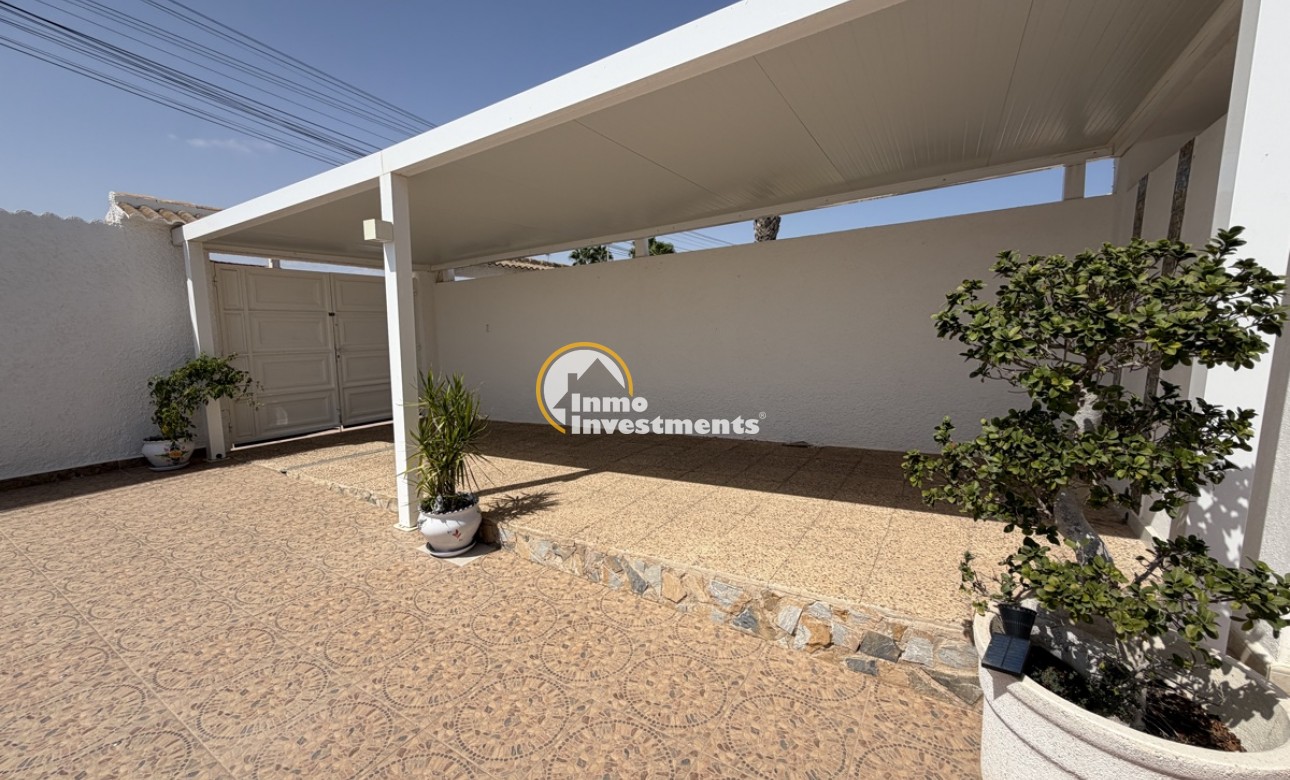 Resale - Villa - Torrevieja - San Luis