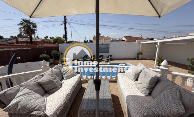 Resale - Villa - Torrevieja - San Luis