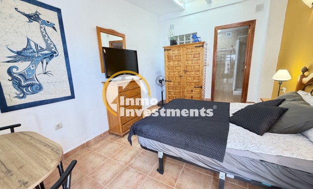 Resale - Villa - Torrevieja - San Luis