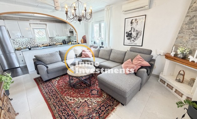Resale - Villa - Torrevieja - San Luis