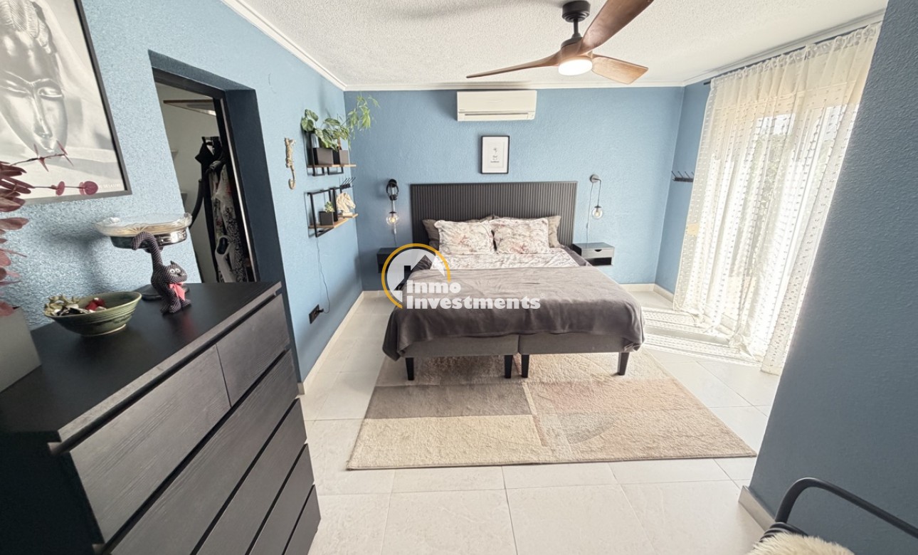 Resale - Villa - Torrevieja - San Luis