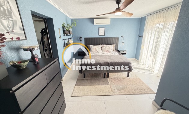Resale - Villa - Torrevieja - San Luis