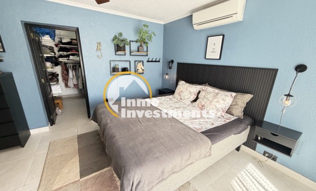 Resale - Villa - Torrevieja - San Luis
