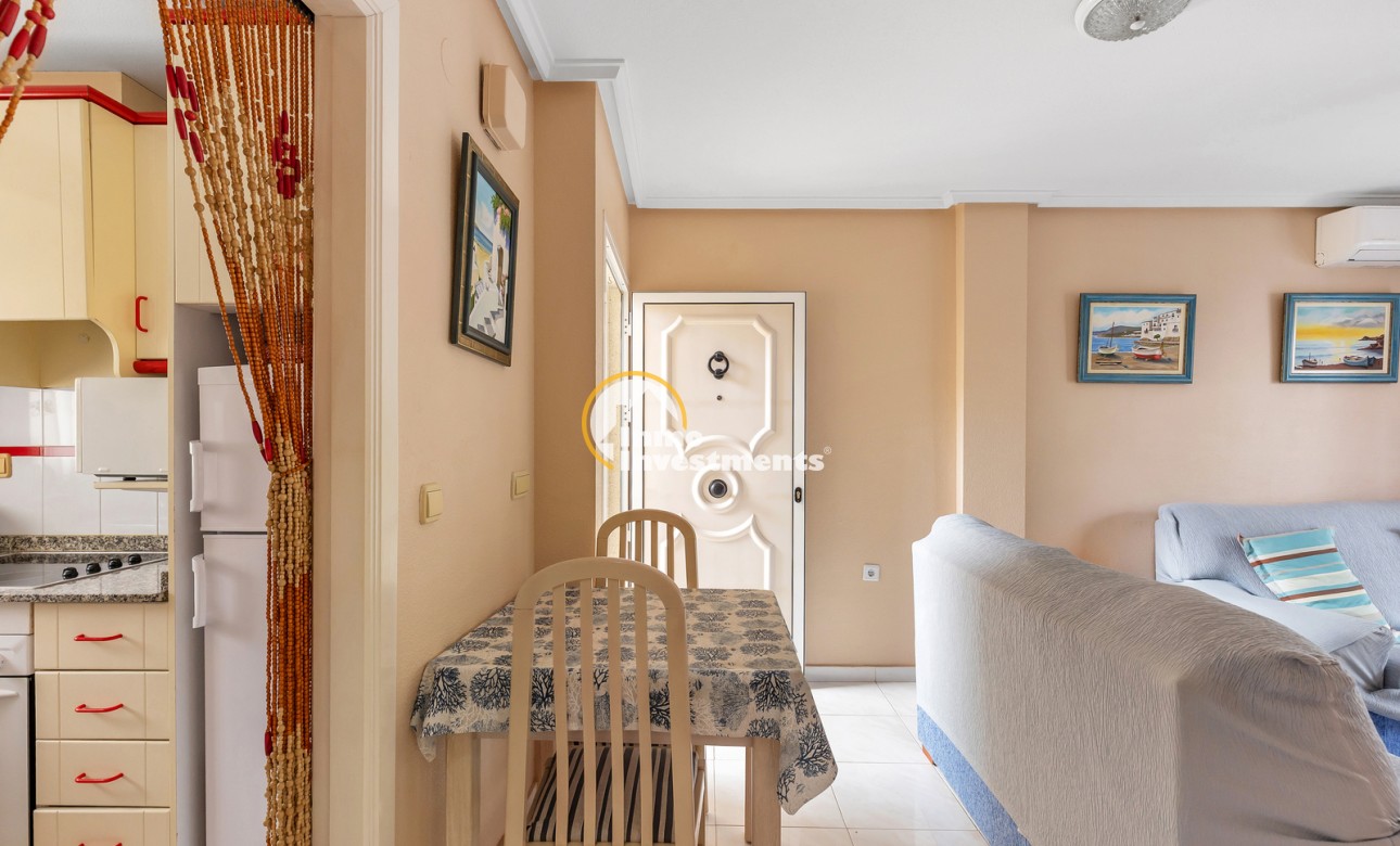 Gebrauchtimmobilien - Apartment - Punta Prima - Strandseite