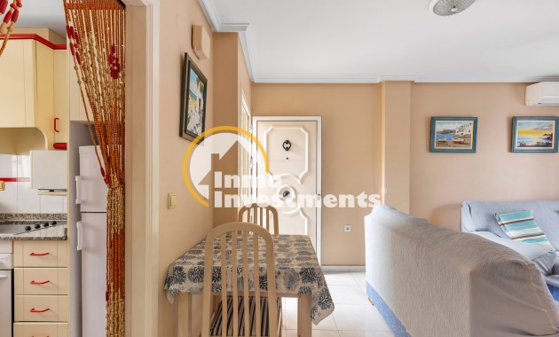 Gebrauchtimmobilien - Apartment - Punta Prima - Strandseite