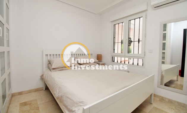 Bestaande bouw - Appartement - Villamartin