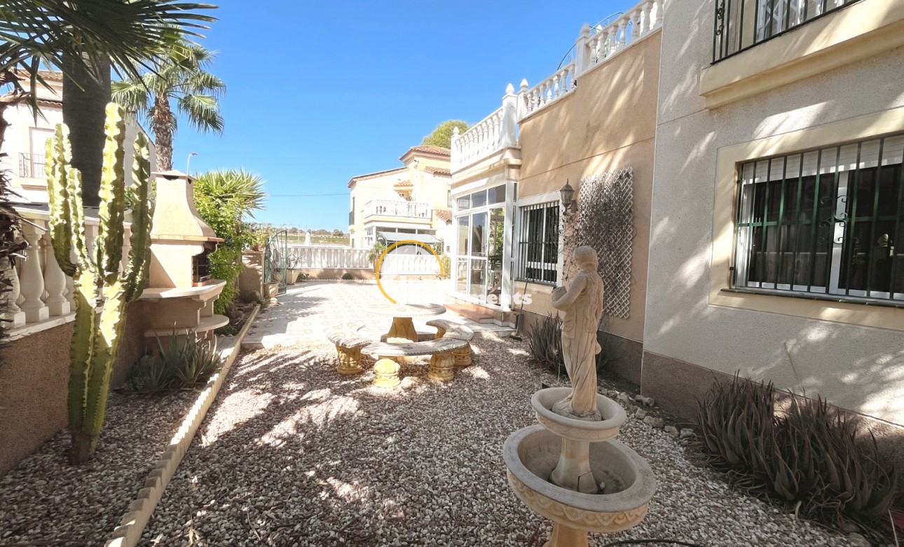 Reventa - Chalet independiente - Algorfa - Montebello
