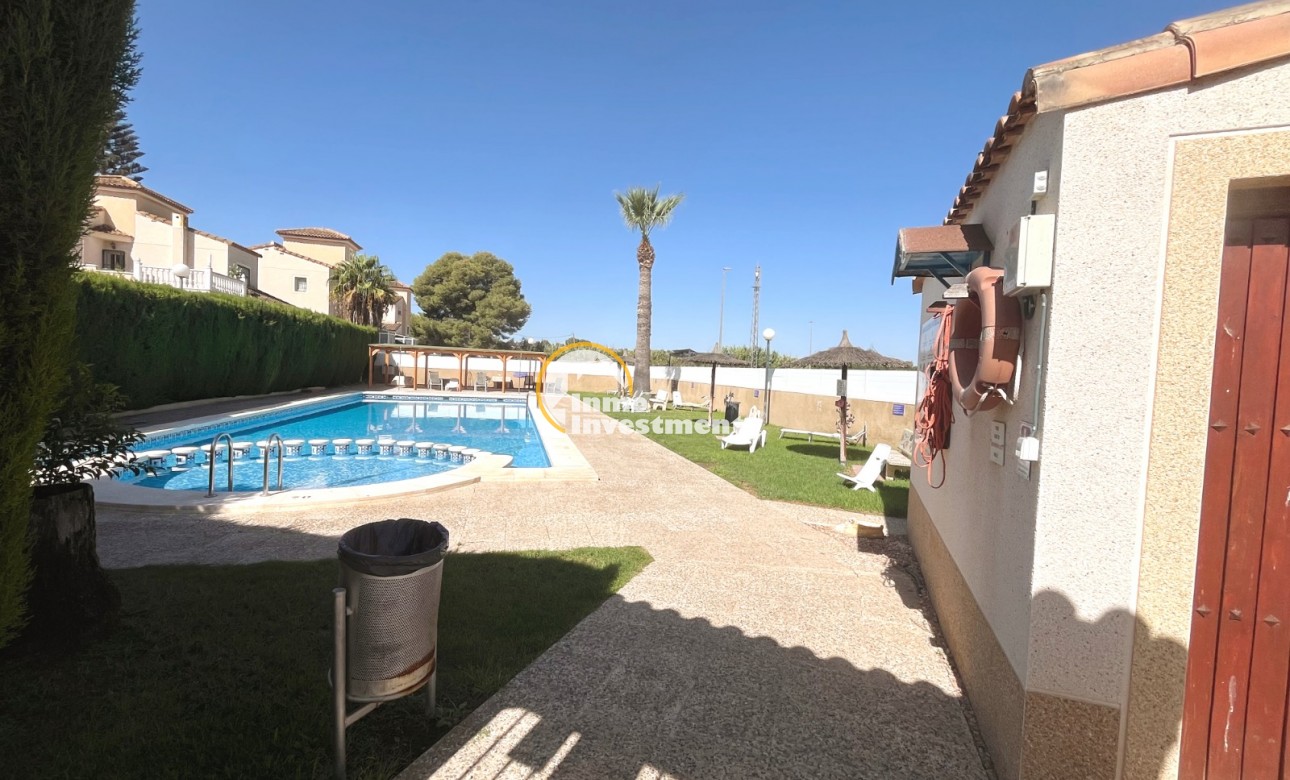Reventa - Chalet independiente - Algorfa - Montebello
