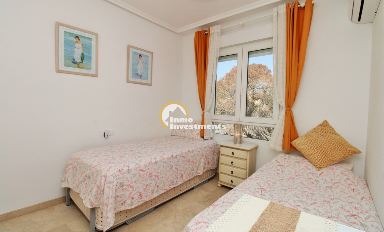 Gebrauchtimmobilien - Apartament - Villamartin